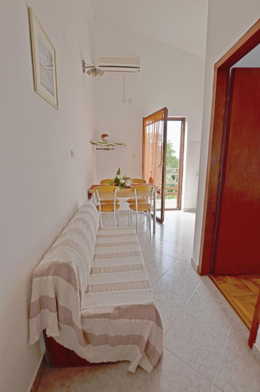 Apartments Josip Pavicini Buitenkant foto